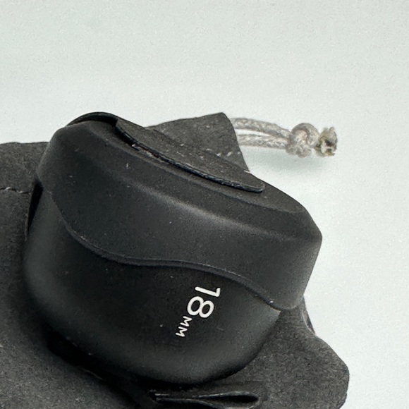 Moment Wide 18mm Mobile Lens | M-Series includes Lens cover and Bag for free - Picture 11 of 15